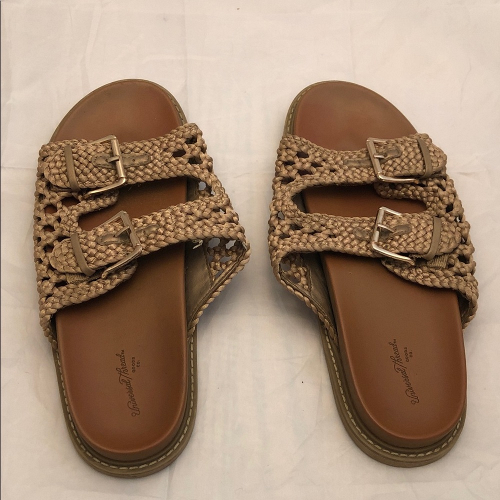 Women’s sz 10 2025 Viral Target Braided Double-Buckle Slide Sandals in Tan